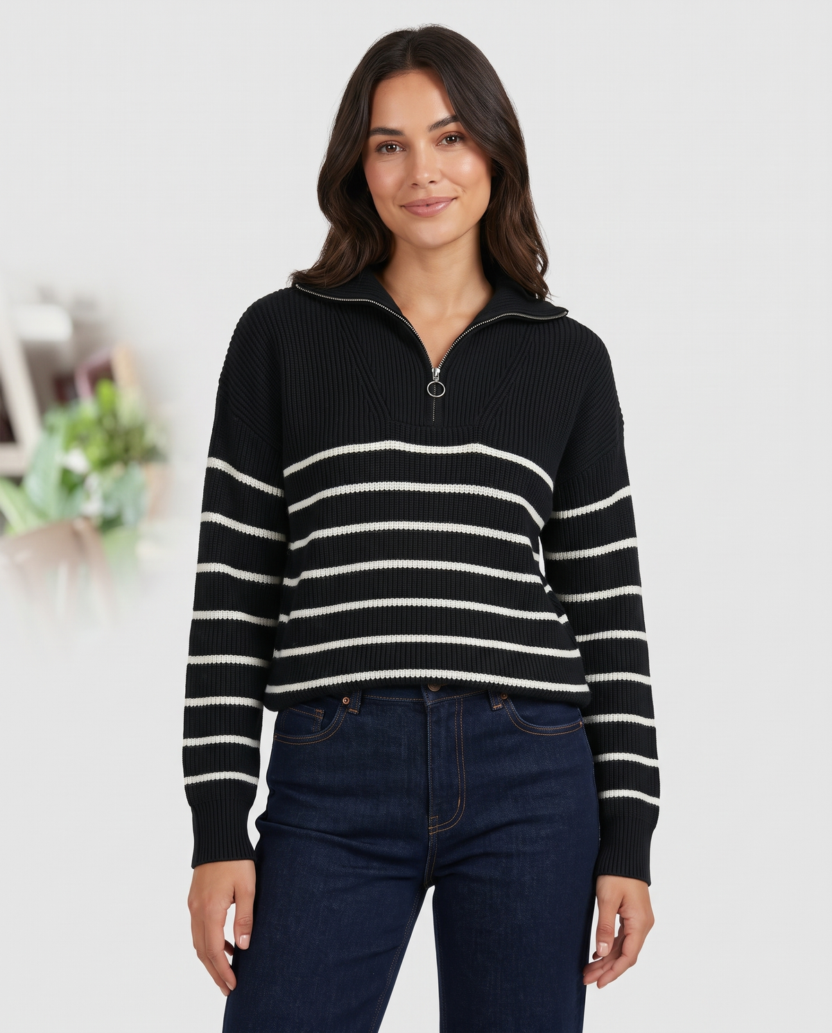 Lottie Women's Knitted Jumper - Black
