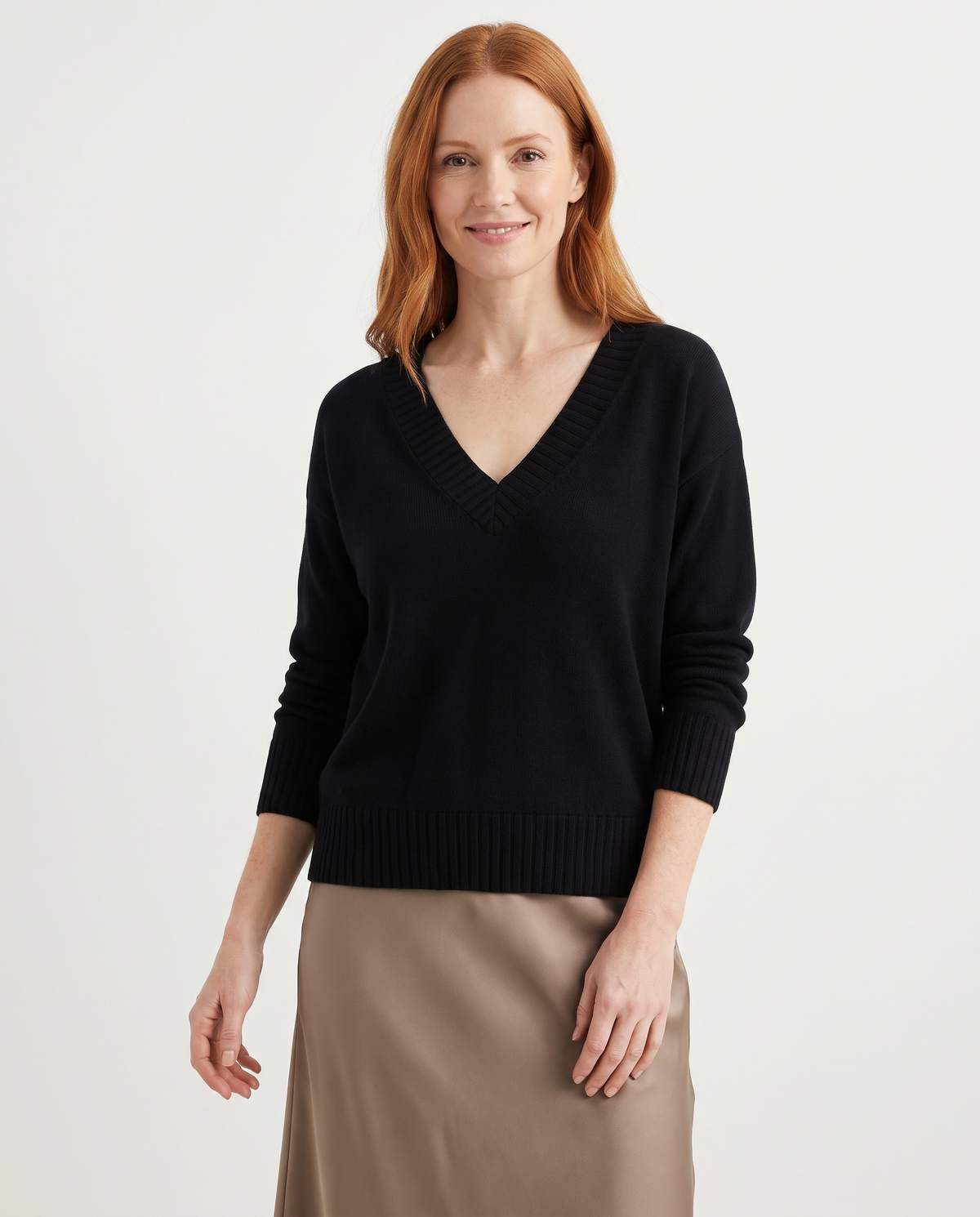 Phoebe Women's Knitted Jumper in Black