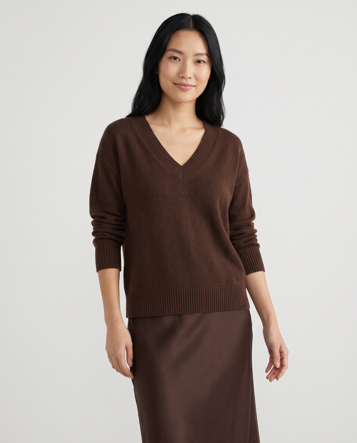 Phoebe Women's Knitted Jumper in Dark Brown