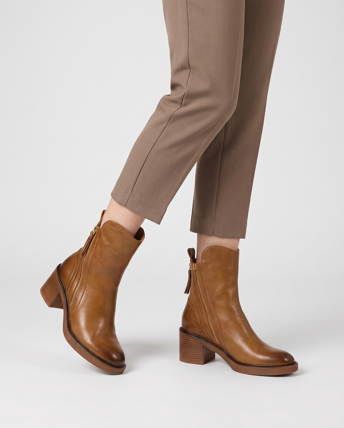 Cora Women's Leather Heeled Ankle Boots - Brown