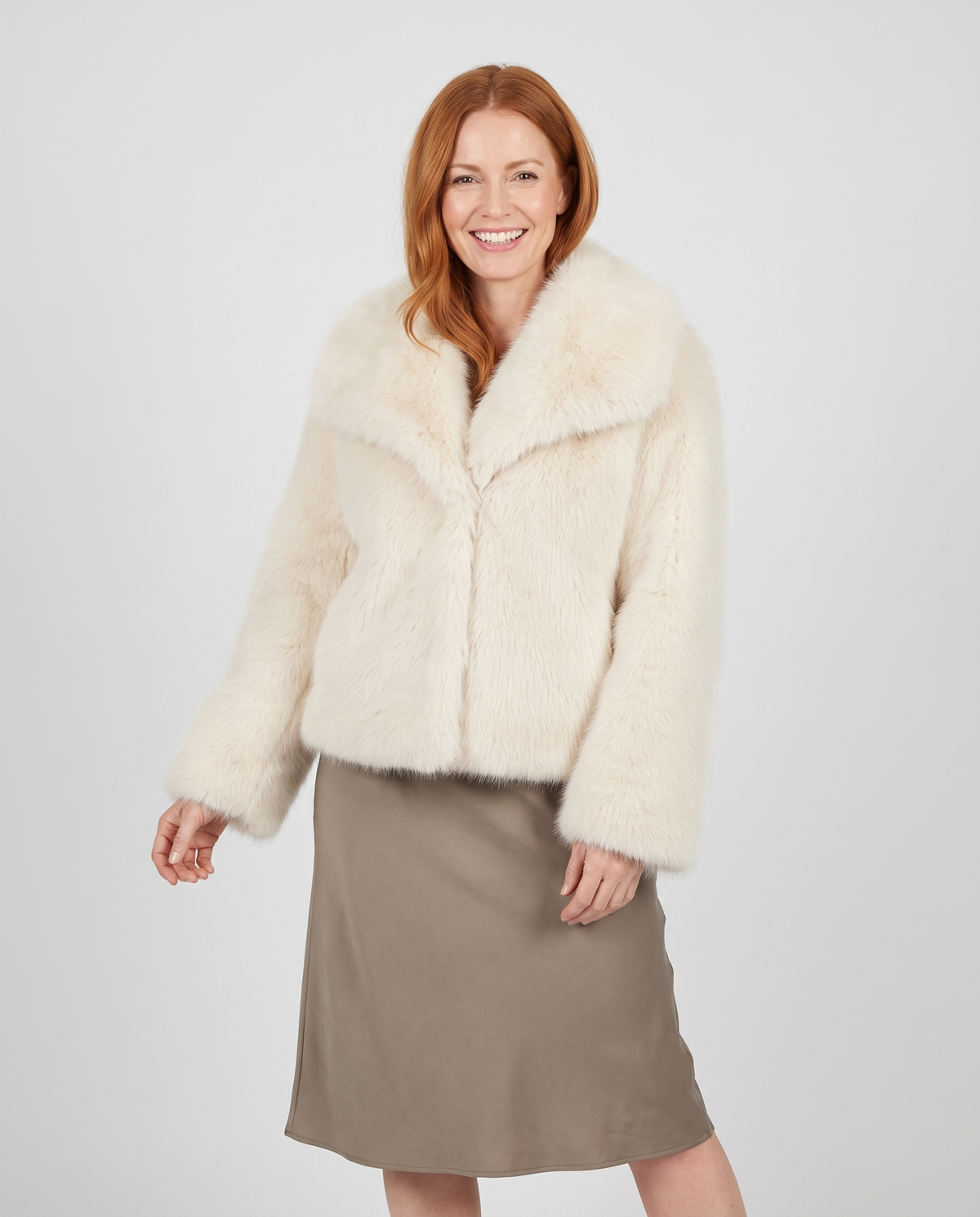 Enid Women's Winter Plush Faux Fur Jacket in Ivory