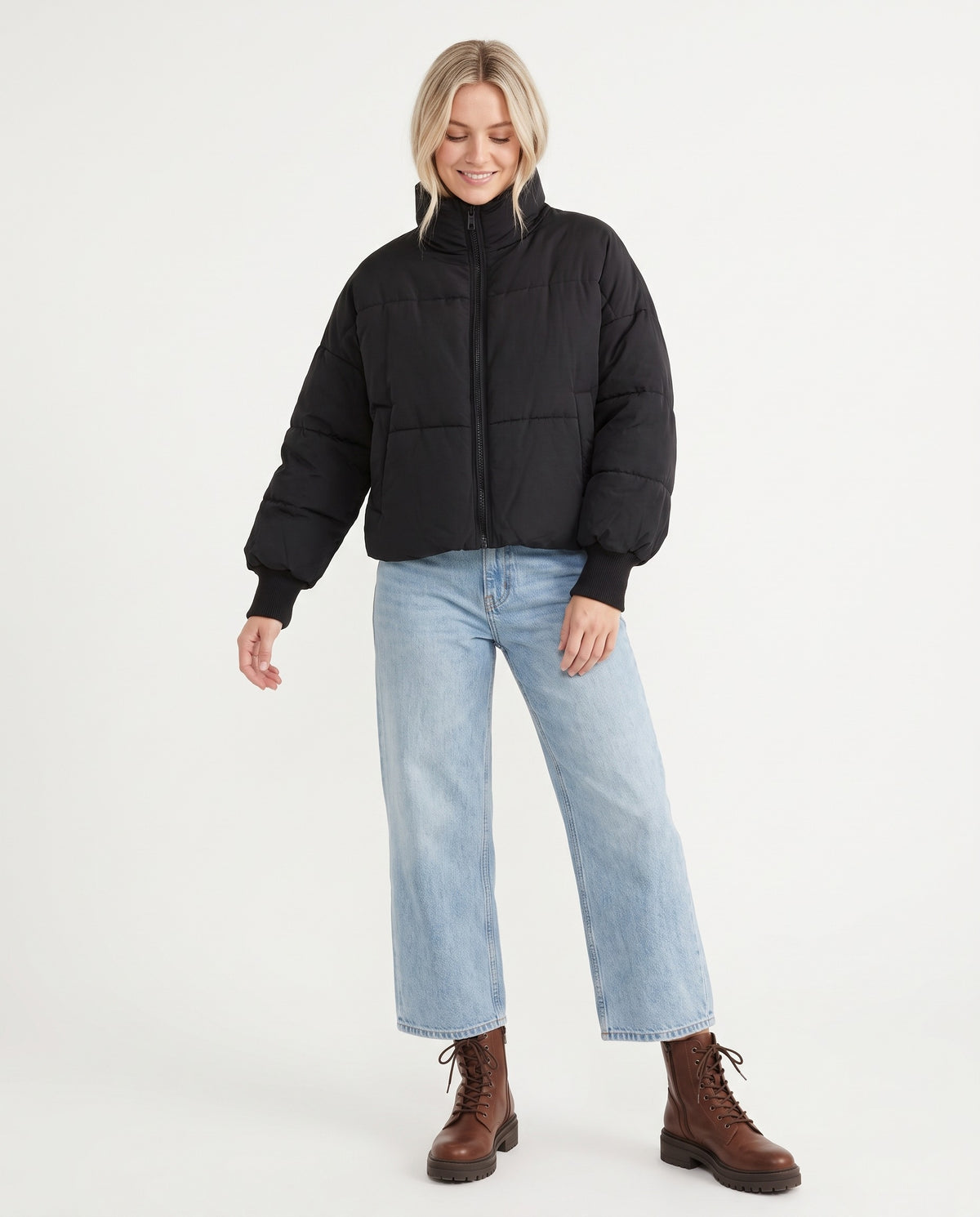 Hazel | Women's Cropped Winter Puffer Jacket with High Collar and Cuffs in Black